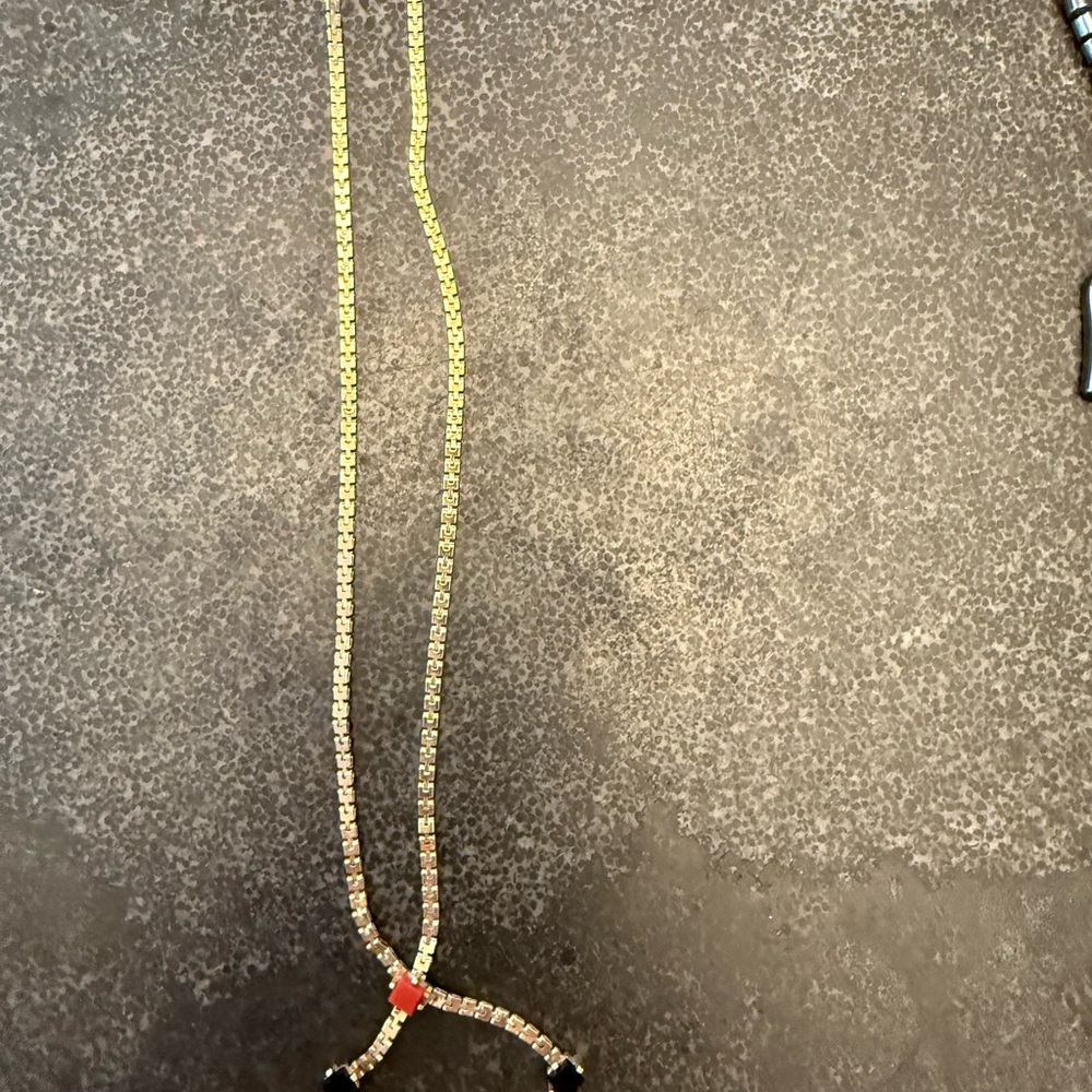 Sarah Coy Elegant Gold Necklace